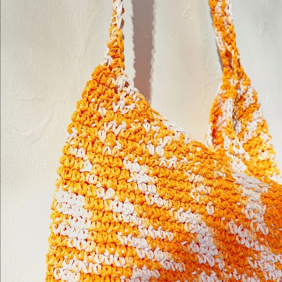 URban Outfitters Raffia Shoulder Bag - yellow & pink - Picture 3 of 5